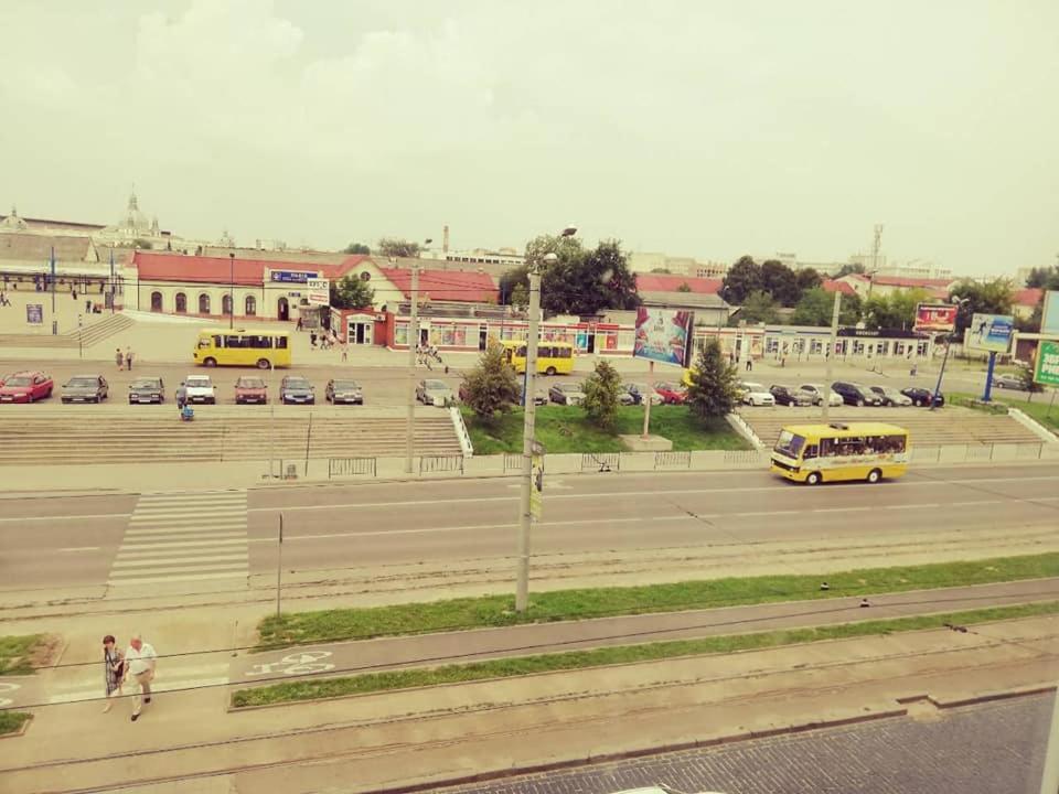 Городоцька 169, Жд Вокзал,Близько Центр,Парковка Lviv Buitenkant foto